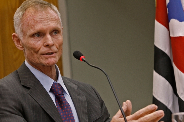 Secretário estadual de educação deixa o cargo