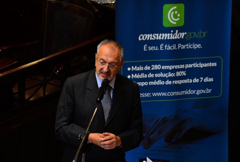 Governador nomeia secretário da educação: José Renato Nalini