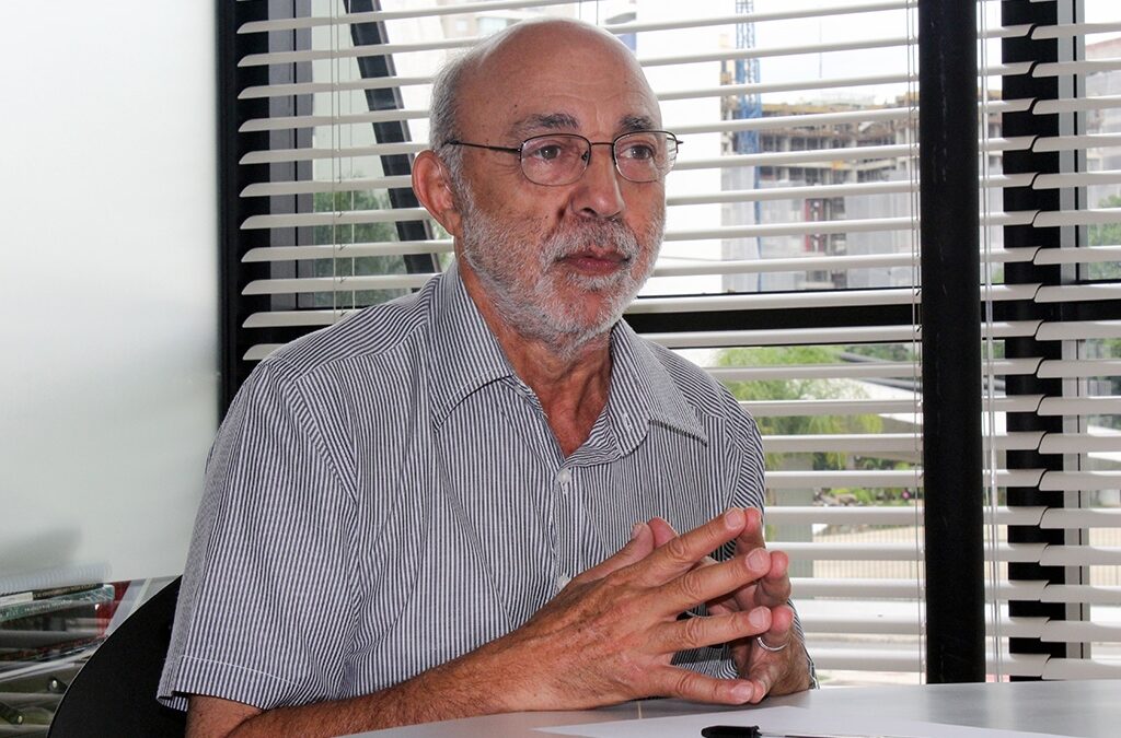 Presidente do Memorial da A. Latina fala de cultura e do Chaves