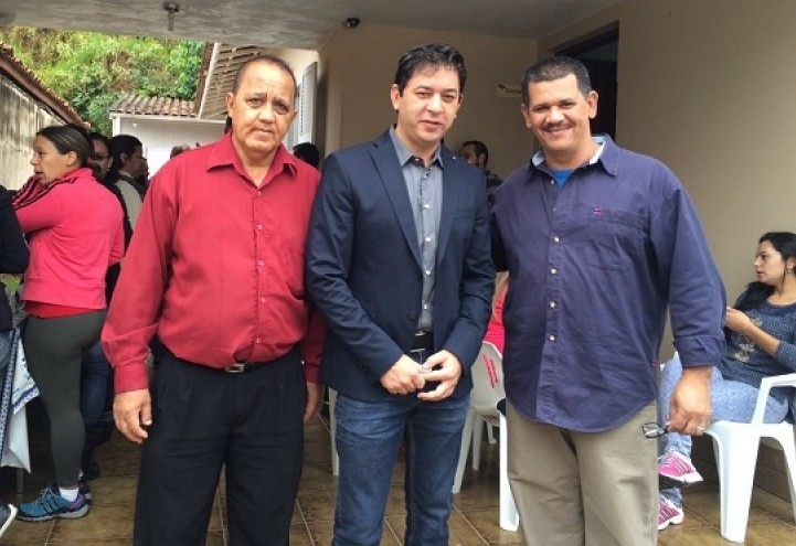 Professores participam de palestra em Santa Isabel