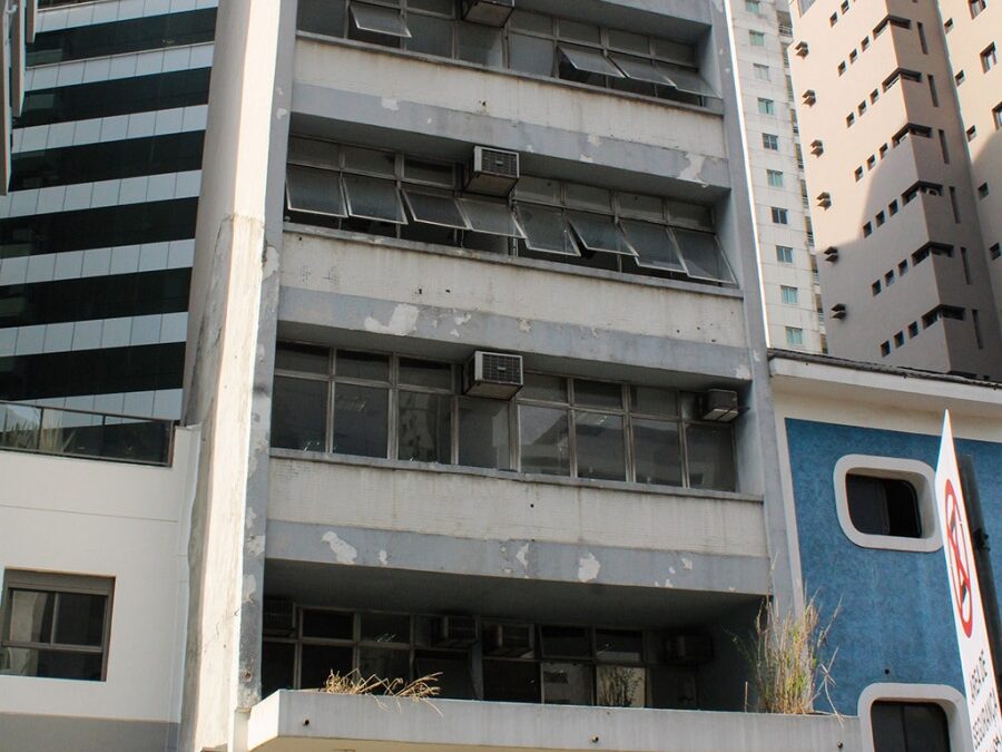 CPP compra prédio para Alojamento