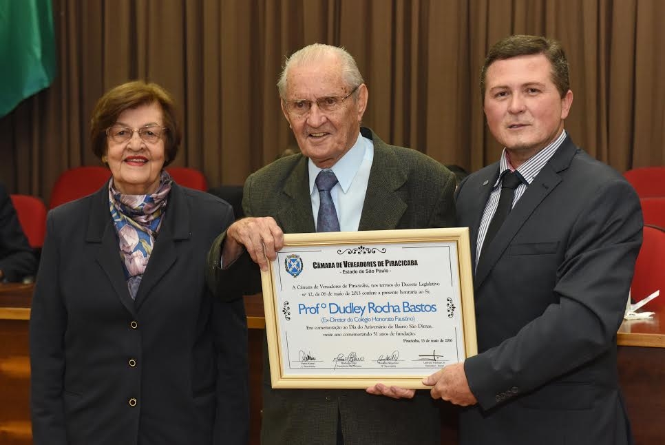 Conselheiro é homenageado pela Câmara de Piracicaba