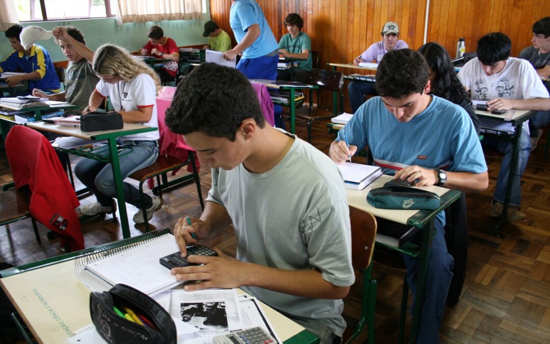 Governo apresenta MP para reformar Ensino Médio