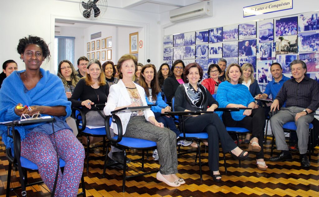 Foto: turma e professores