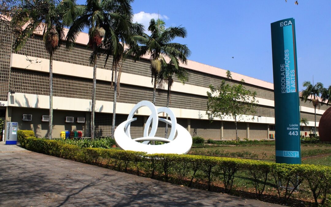 Seminário sobre a pesquisa em Comunicações e Artes na ECA