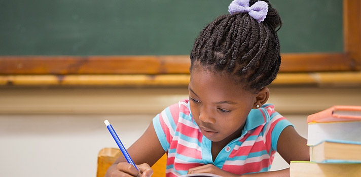 66,4% dos jovens negros concluem o Ensino Fundamental