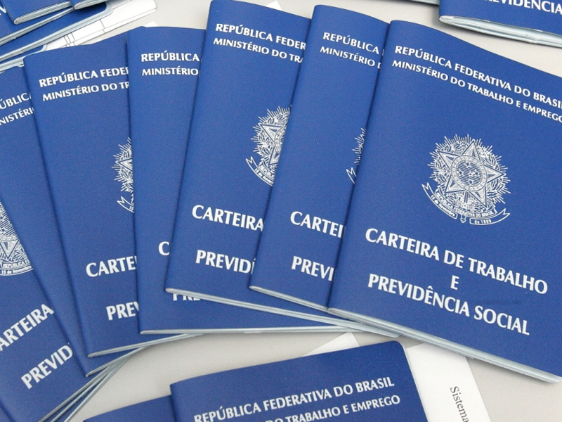 Cresce número de jovens que nem estudam nem trabalham no Brasil