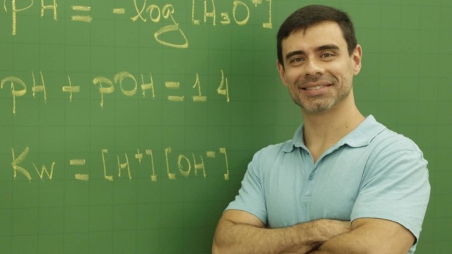 Professor municipal de SP terá reajuste