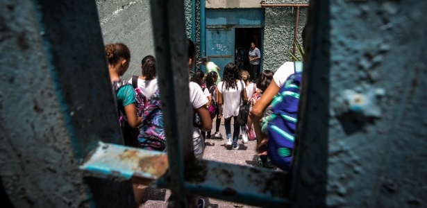 Tiros e medo: 50% dos brasileiros dizem estudar em áreas violentas