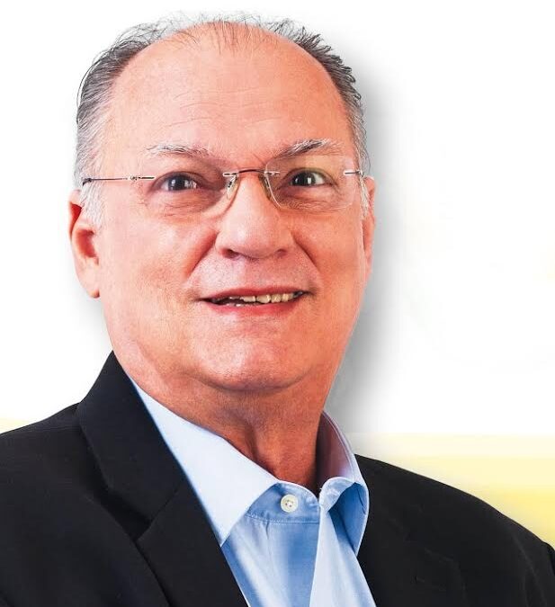 Com a palavra o Ministro da Cultura, Roberto Freire