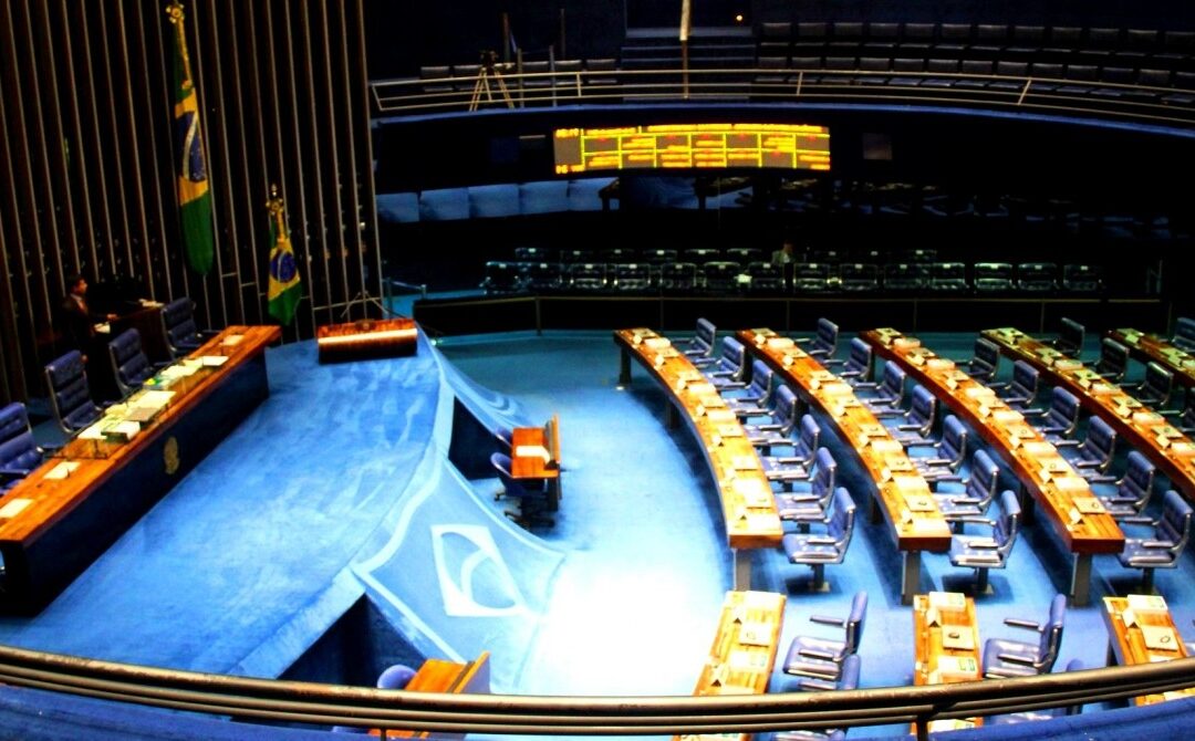 Reforma trabalhista pode ir direto ao Senado
