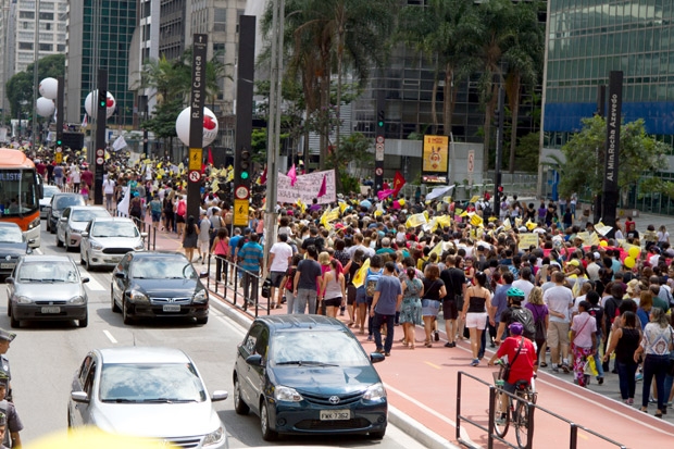 Docentes municipais de SP chegam a acordo para encerrar greve