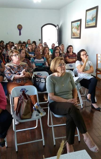 Tietê realiza reunião de representantes de escola