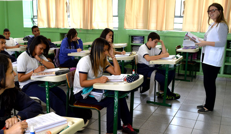 Prefeitura inicia convocação de 1.798 professores