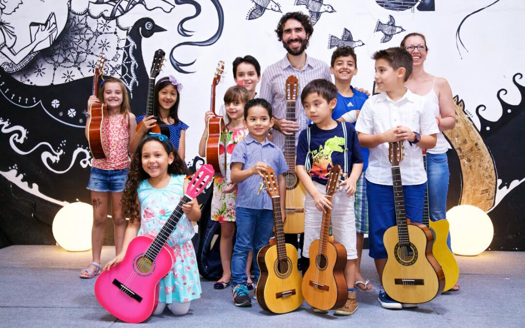 Recital dos violões – um concerto realizado por crianças