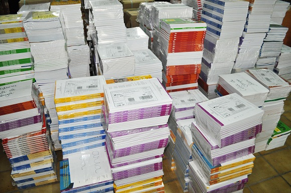 MEC volta atrás e confirma ciclo do livro didático de quatro anos