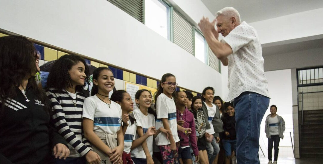 Brasil tem 2.516 professores acima dos 70 que atuam em sala de aula