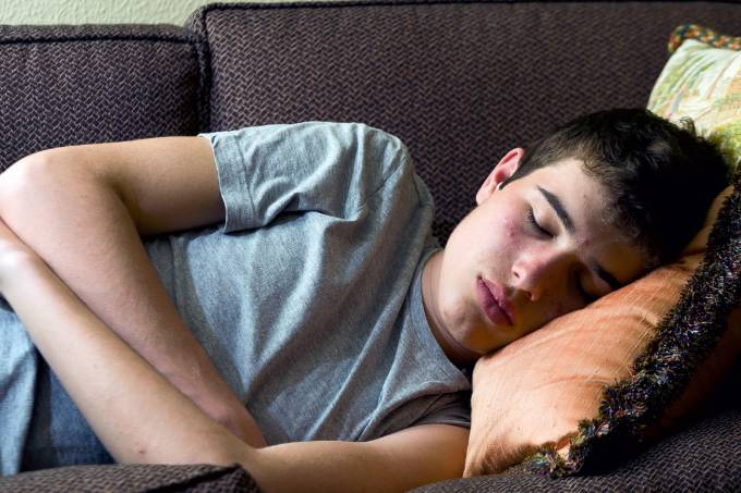 ABS propõe atrasar em 1 hora entrada dos alunos do ensino médio