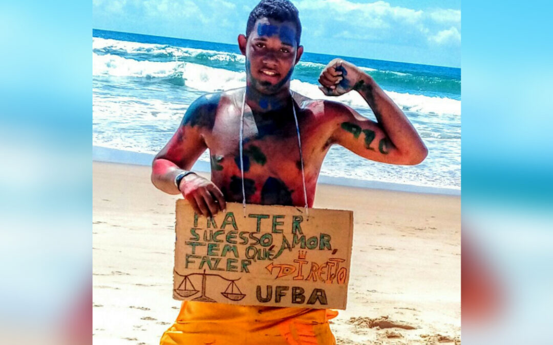 Estudante de escola pública é o 1º colocado em direito na UFBA