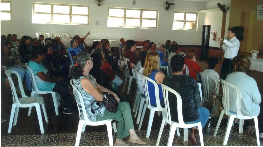 Barretos realiza palestra sobre alimentação na terceira idade