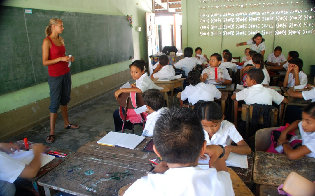 Pobre precisa de docente melhor; mas quem quer essa carreira?