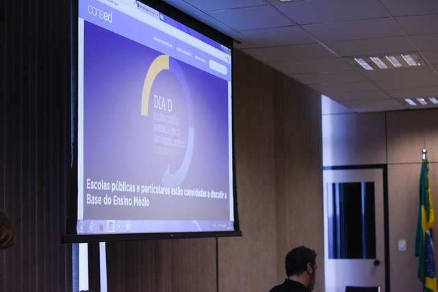 MEC quer discutir Base do Ensino Médio com escolas em 2 de agosto