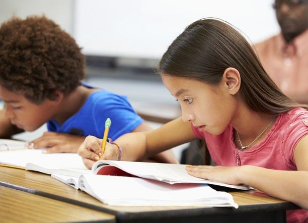 Governo põe em dúvida R$ 5 bilhões para serem aplicados na educação