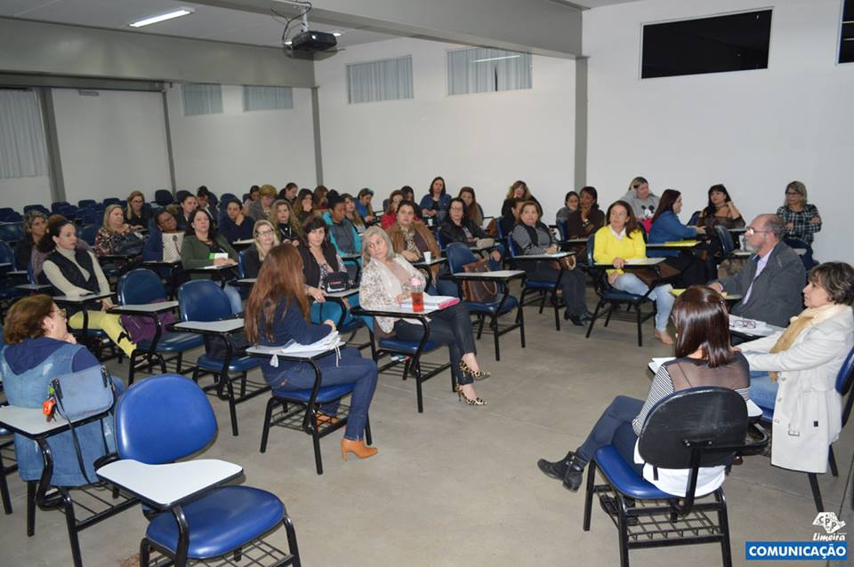 Limeira realiza a terceira reunião de professores representantes