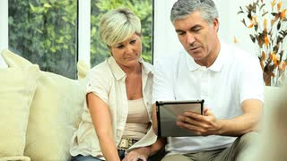 Pressa traz risco de redução na aposentadoria do INSS