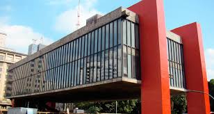 Faça um passeio virtual pelo Museu Nacional no Masp