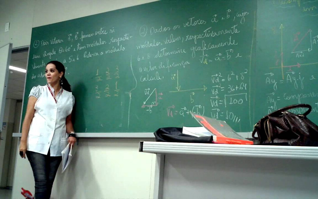 Brasil: o país que mais menospreza os professores