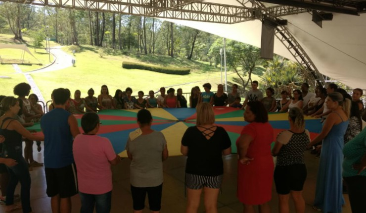 SME promove formação de 1,3 mil profissionais para as Férias