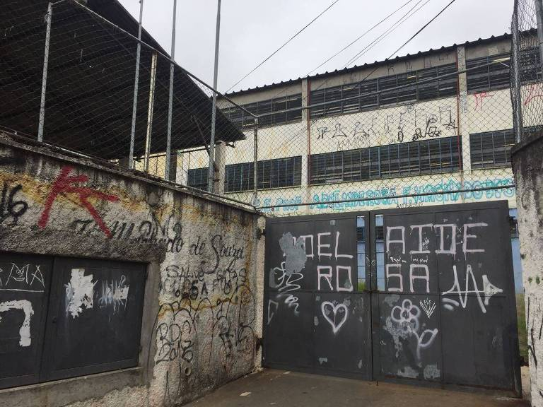 Doria diz que presos pintarão as 5.500 escolas da rede estadual