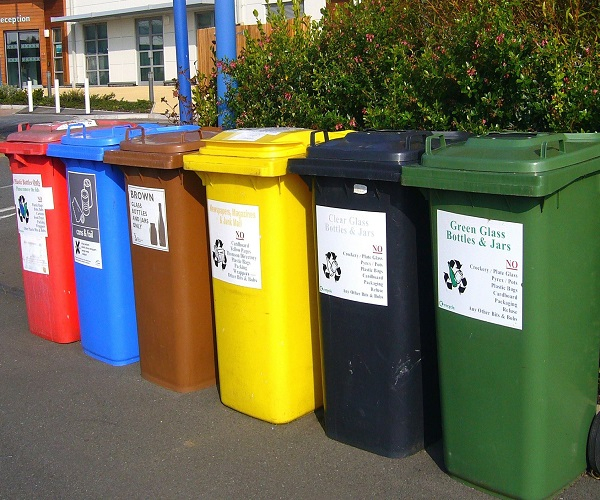 Mackenzie lança livro que aproxima criança da reciclagem