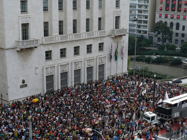 Professores seguem em greve contra a Reforma da Previdência