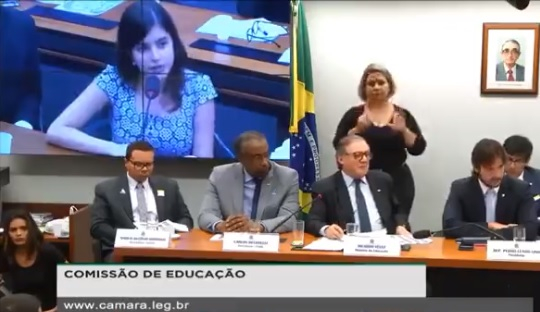 Deputada Tabata Amaral constrange ministro: cadê os projetos?