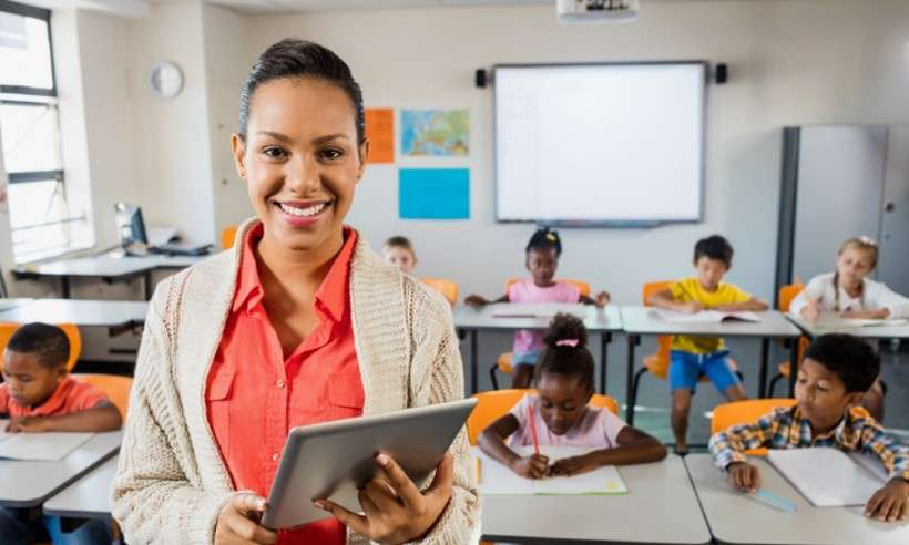 Curso gratuito da BNCC é oferecido para professores e gestores