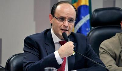 Mudança no tempo de aulas em SP representa 50h a mais por ano