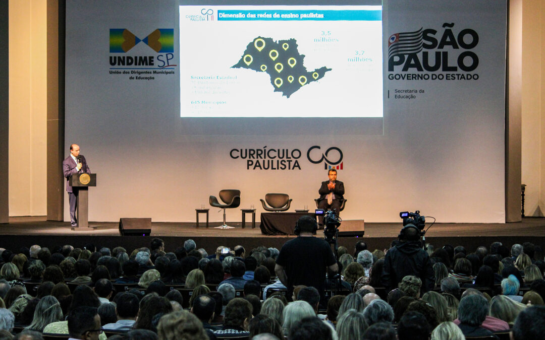 Educação sanciona novo Currículo Paulista