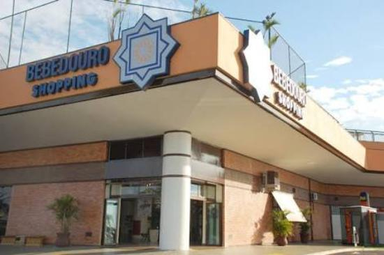 Bebedouro participa de feira para festas