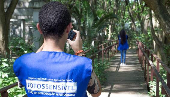 Fotografia: curso gratuito aos educadores e alunos da Z. Norte