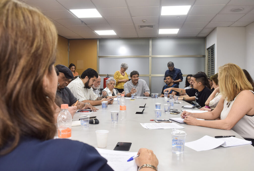 Reunião de organização do Fórum