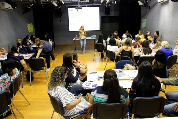 Andradina realiza planejamento anual com educadores