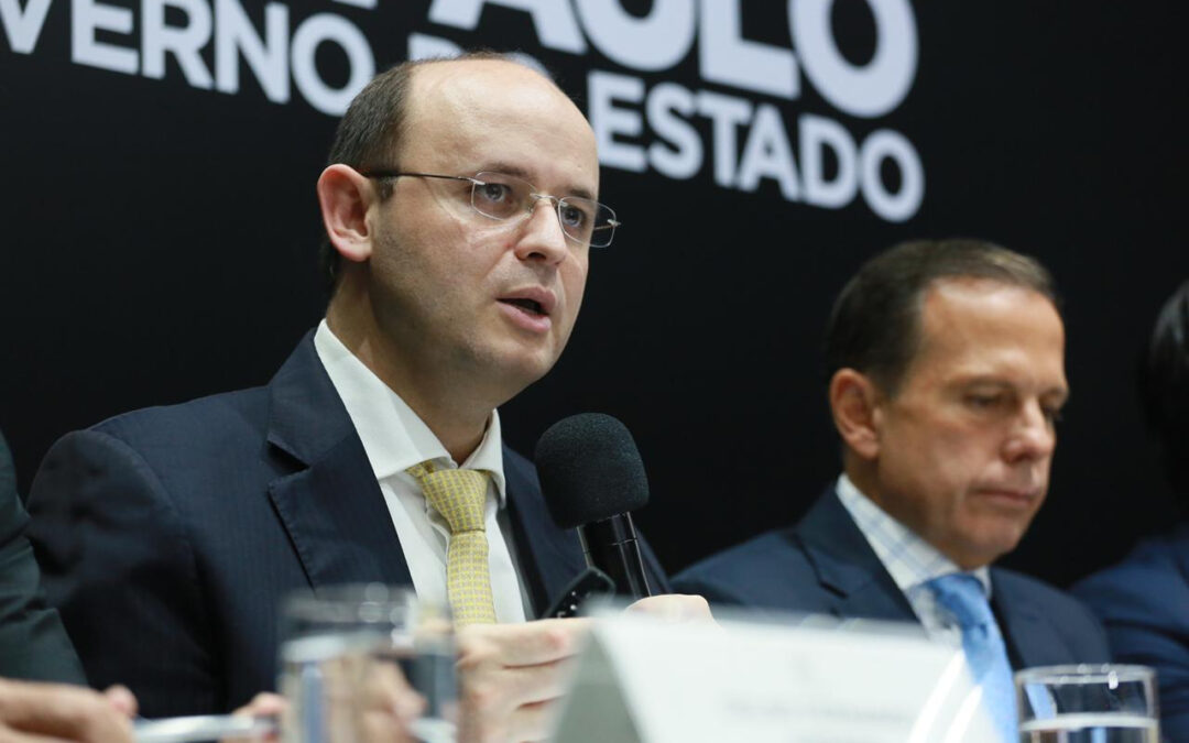 Entidades criticam o abono de até 12,84% nos salários dos professores