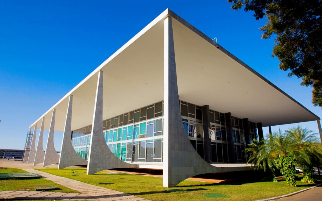 Aposentadoria de professor: decisão do STF só vale para INSS