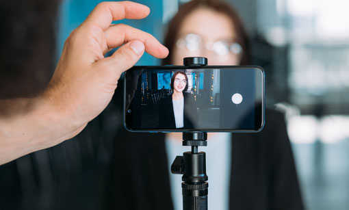 Guia ensina professores a gravar aulas para educação a distância