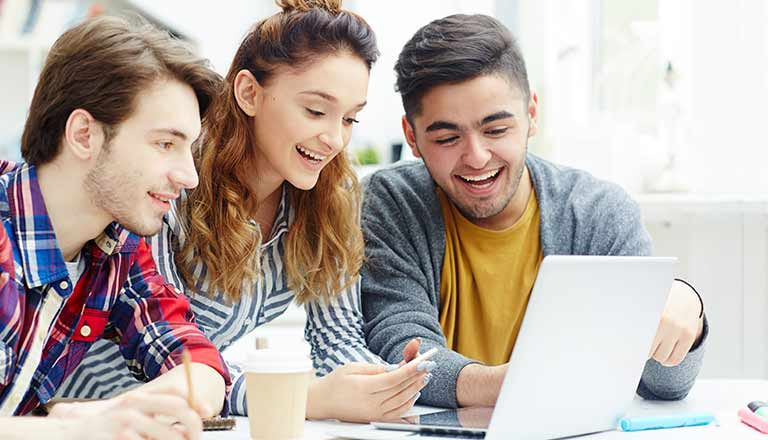 Seduc apresenta currículo do ensino médio para 2021