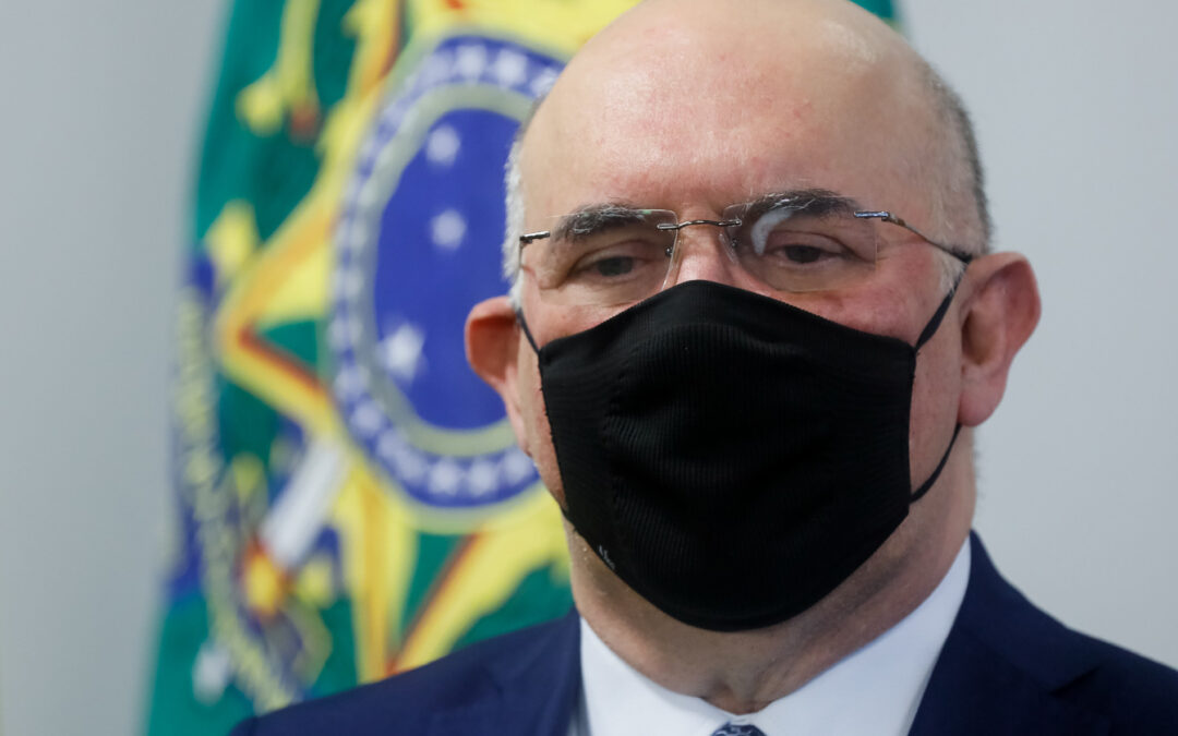 Nota de repúdio: ministro se exime de suas responsabilidades