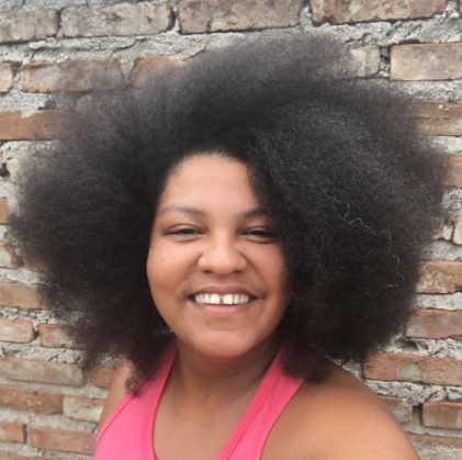 De amas de leite a professoras, quantas pedras há no caminho?