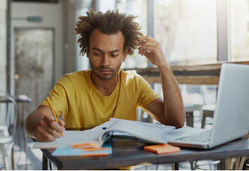 UFSCar recebe inscrições para especialização em Educação
